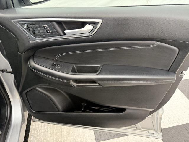 used 2024 Ford Edge car, priced at $24,200
