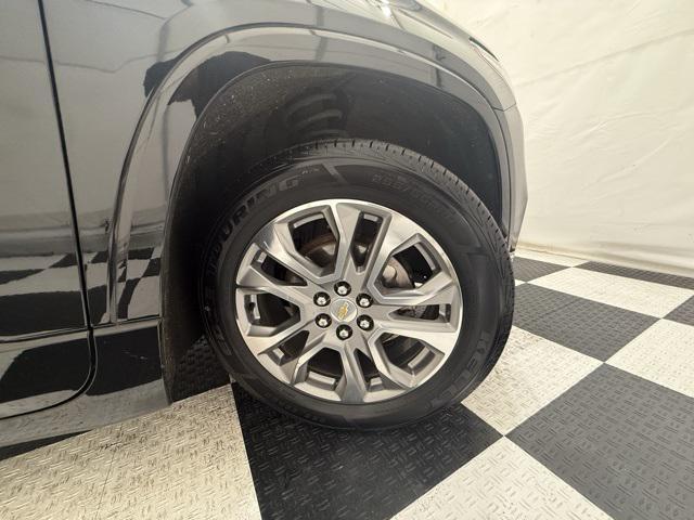 used 2019 Chevrolet Traverse car, priced at $22,990