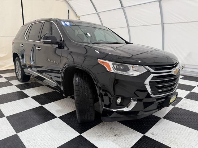 used 2019 Chevrolet Traverse car, priced at $22,990