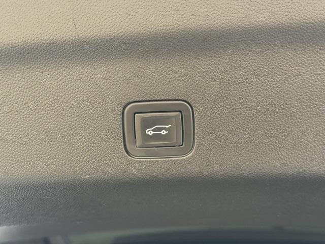 used 2021 Chevrolet Tahoe car, priced at $47,400