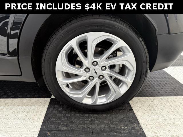 used 2023 Chevrolet Bolt EUV car, priced at $20,940