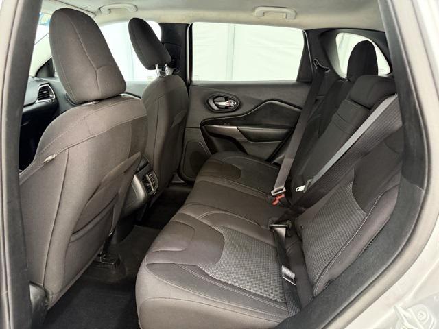 used 2019 Jeep Cherokee car, priced at $13,490