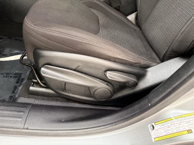 used 2019 Jeep Cherokee car, priced at $13,490