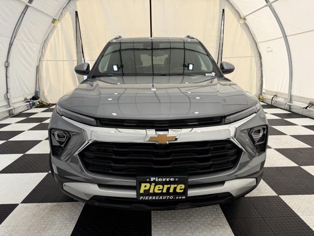 new 2026 Chevrolet TrailBlazer car, priced at $25,900