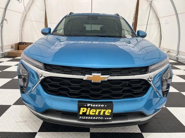 new 2025 Chevrolet Trax car, priced at $25,380