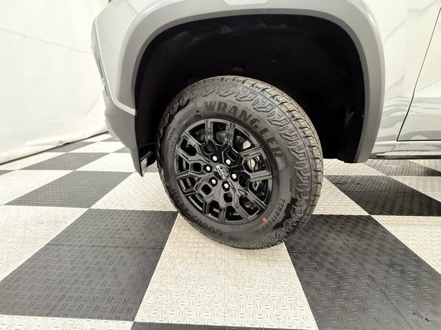 new 2026 Chevrolet Colorado car, priced at $39,490
