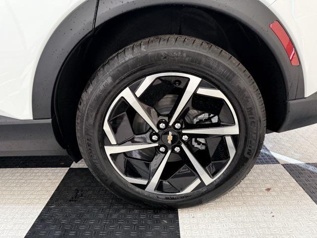 new 2026 Chevrolet Equinox EV car, priced at $41,095