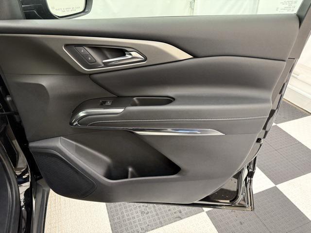 new 2026 Chevrolet Traverse car, priced at $38,490