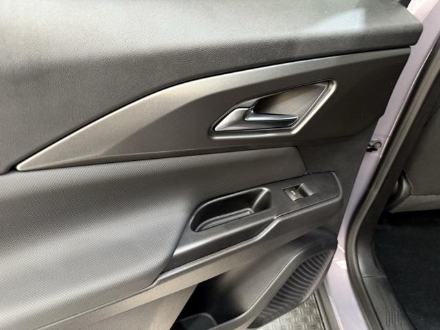 new 2026 Chevrolet Equinox EV car, priced at $28,400