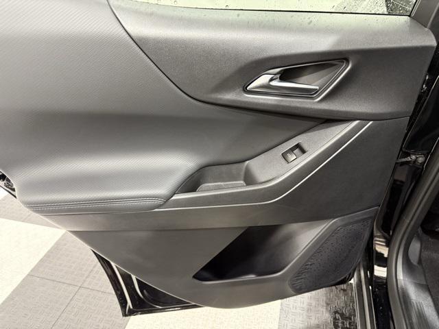 new 2026 Chevrolet Equinox car, priced at $28,490