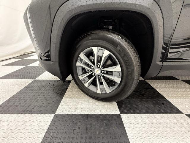 new 2026 Chevrolet Equinox car, priced at $28,490