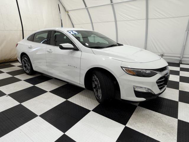 used 2024 Chevrolet Malibu car