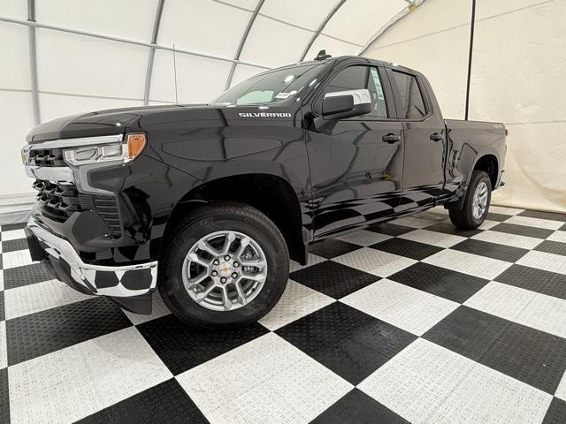 new 2025 Chevrolet Silverado 1500 car, priced at $45,990