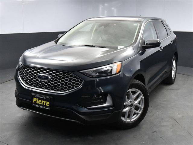 used 2024 Ford Edge car, priced at $30,990