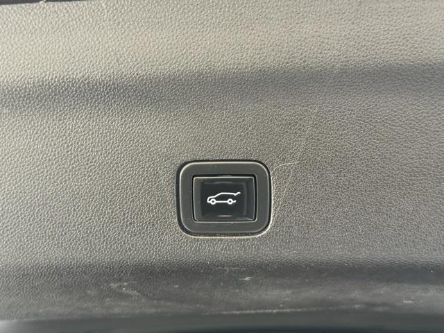 used 2021 Chevrolet Tahoe car, priced at $50,900
