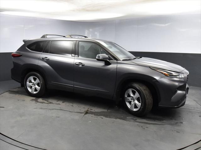 used 2021 Toyota Highlander car, priced at $27,990