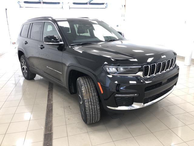 new 2024 Jeep Grand Cherokee L car, priced at $49,114