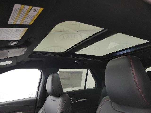 new 2025 Ford Explorer car, priced at $47,654