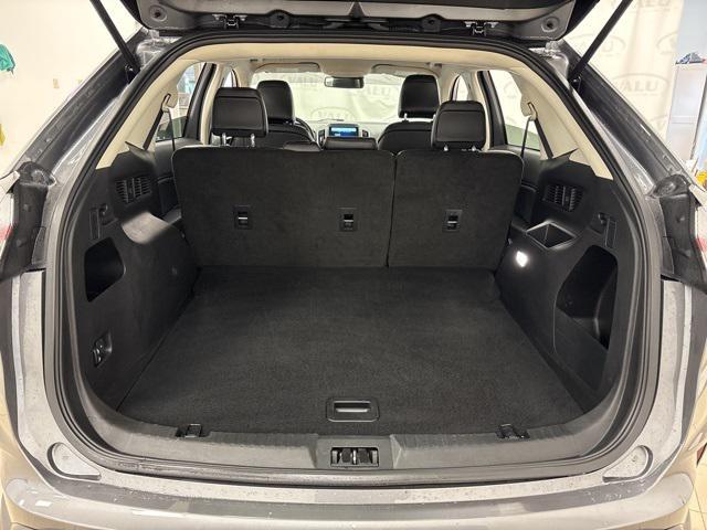 used 2024 Ford Edge car, priced at $26,790