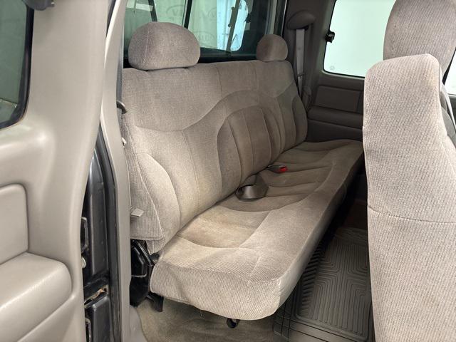 used 2000 GMC Sierra 1500 car, priced at $3,357