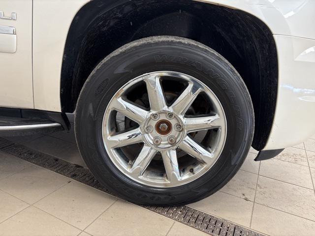 used 2012 GMC Yukon XL car, priced at $7,992