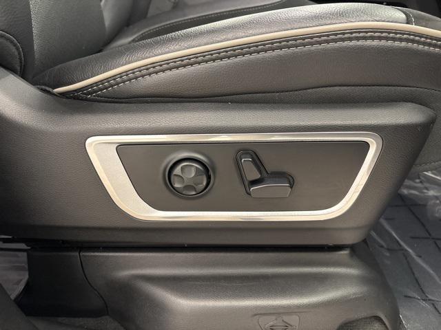 used 2021 Ram 1500 car, priced at $33,684