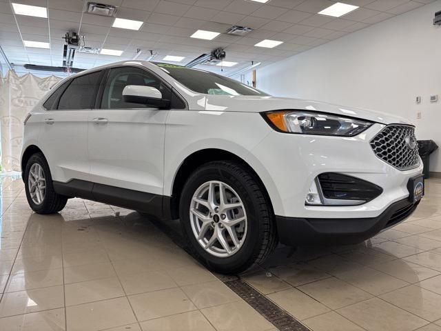 used 2024 Ford Edge car, priced at $28,978