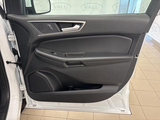 used 2024 Ford Edge car, priced at $28,978