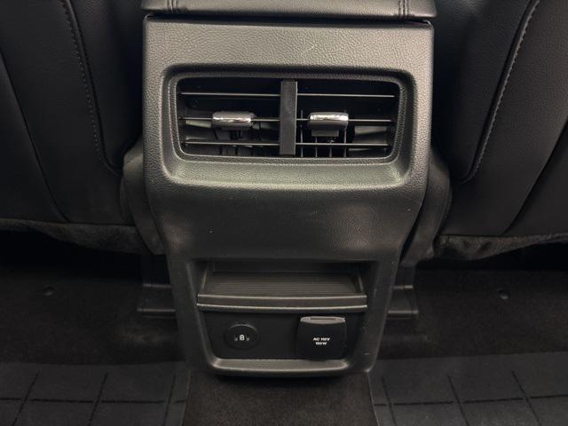 used 2024 Ford Edge car, priced at $28,978