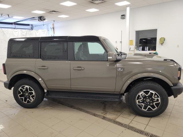 new 2025 Ford Bronco car, priced at $54,367