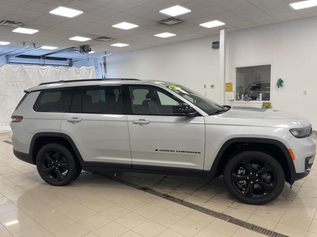 used 2021 Jeep Grand Cherokee L car, priced at $33,429