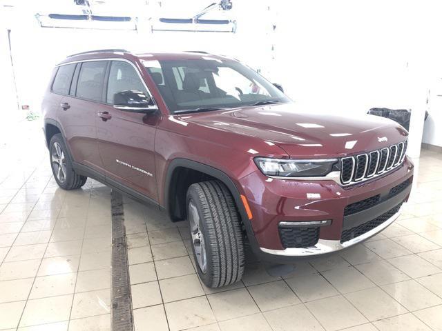 new 2024 Jeep Grand Cherokee L car, priced at $51,398