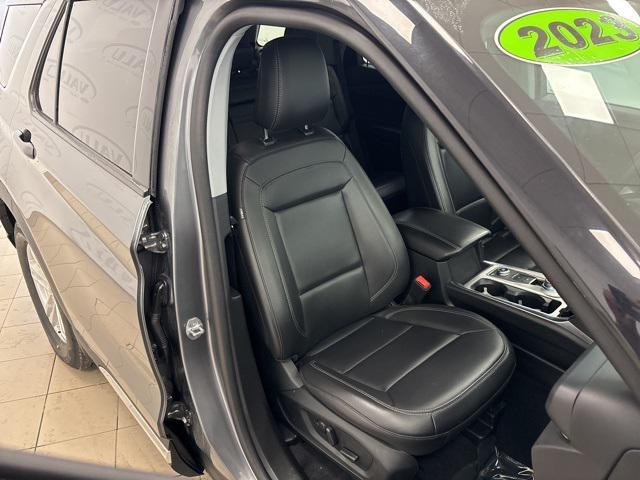 used 2023 Ford Explorer car, priced at $30,627