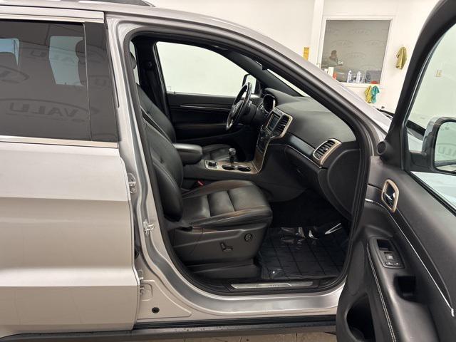 used 2015 Jeep Grand Cherokee car, priced at $10,757