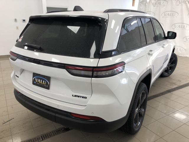 new 2025 Jeep Grand Cherokee car, priced at $46,356