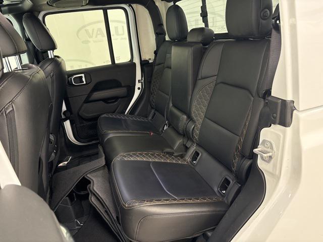 used 2023 Jeep Gladiator car, priced at $38,386