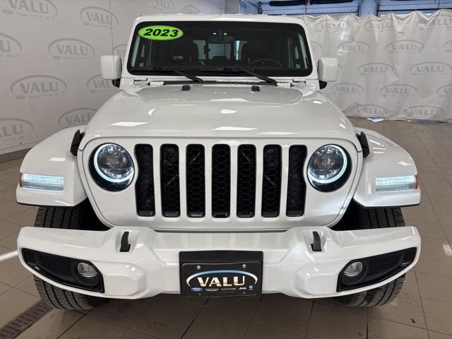 used 2023 Jeep Gladiator car, priced at $38,386