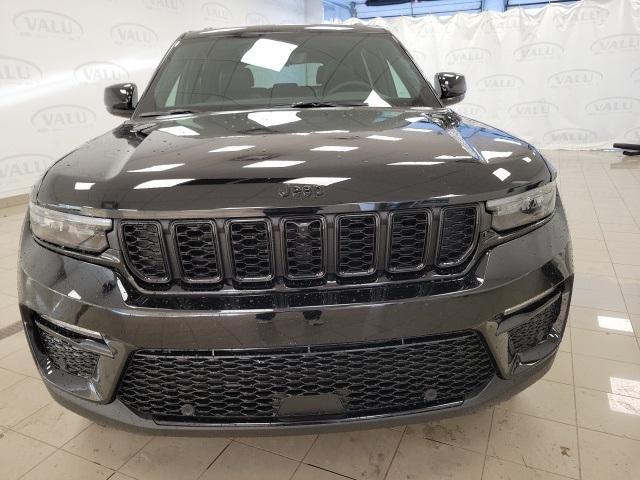 new 2025 Jeep Grand Cherokee car, priced at $54,955