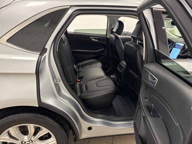 used 2024 Ford Edge car, priced at $30,976