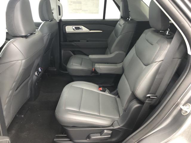 new 2025 Ford Explorer car, priced at $46,593