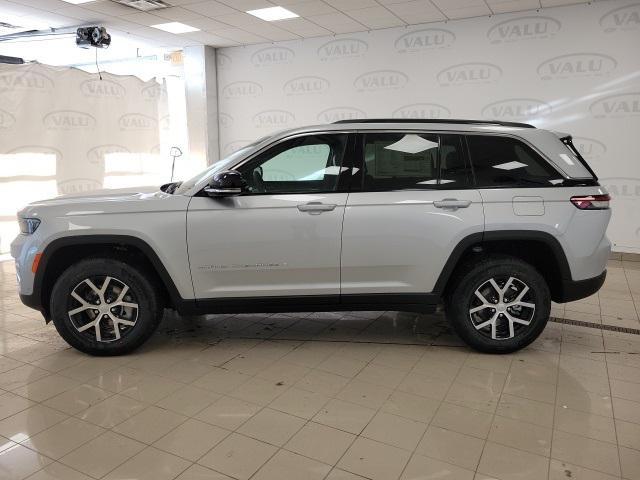 new 2025 Jeep Grand Cherokee car, priced at $52,230