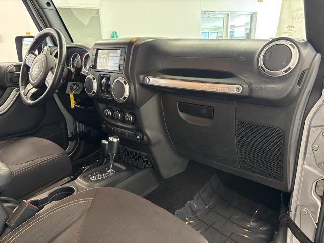 used 2015 Jeep Wrangler Unlimited car, priced at $11,762