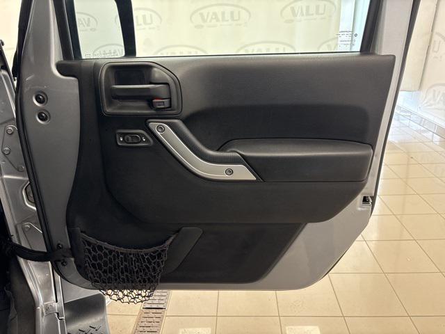 used 2015 Jeep Wrangler Unlimited car, priced at $11,762