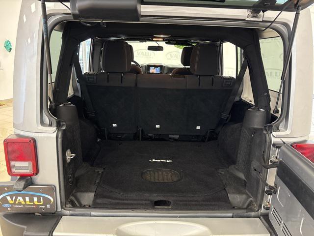 used 2015 Jeep Wrangler Unlimited car, priced at $11,762