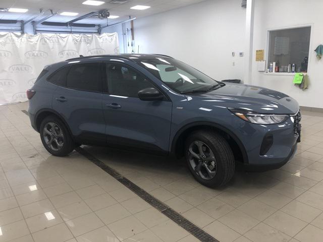new 2025 Ford Escape car, priced at $33,702