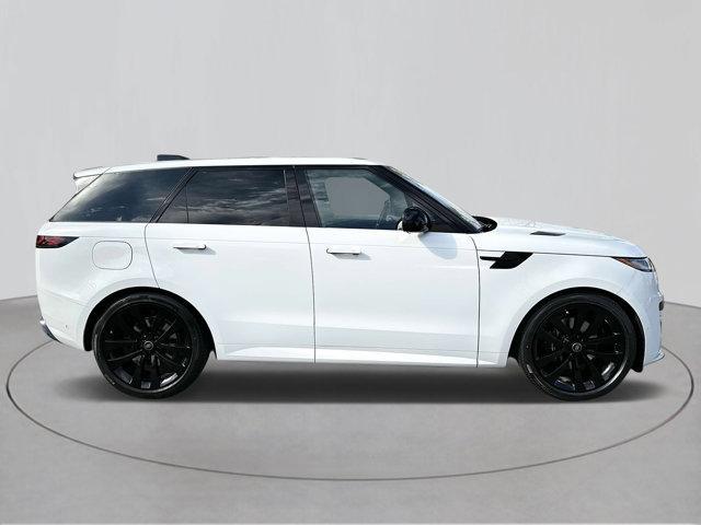 new 2025 Land Rover Range Rover Sport car