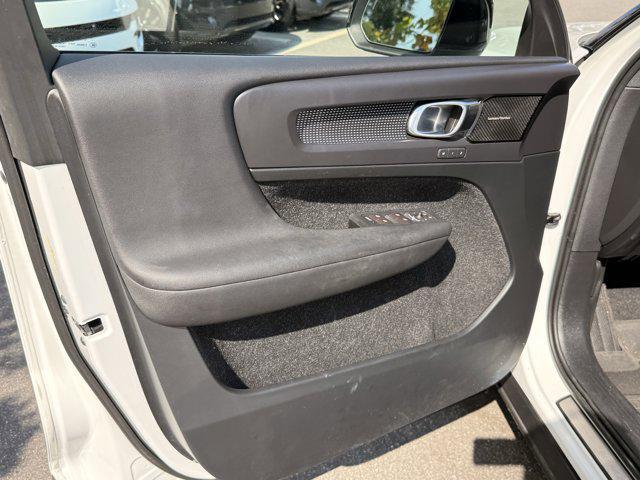 used 2019 Volvo XC40 car, priced at $20,453