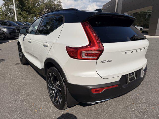 used 2019 Volvo XC40 car, priced at $20,453