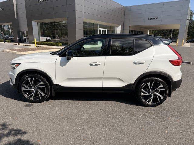 used 2019 Volvo XC40 car, priced at $20,453