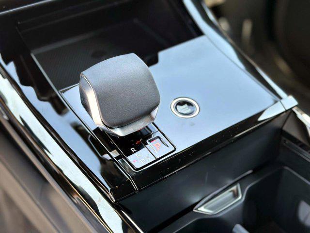 new 2025 Land Rover Range Rover Sport car, priced at $128,915